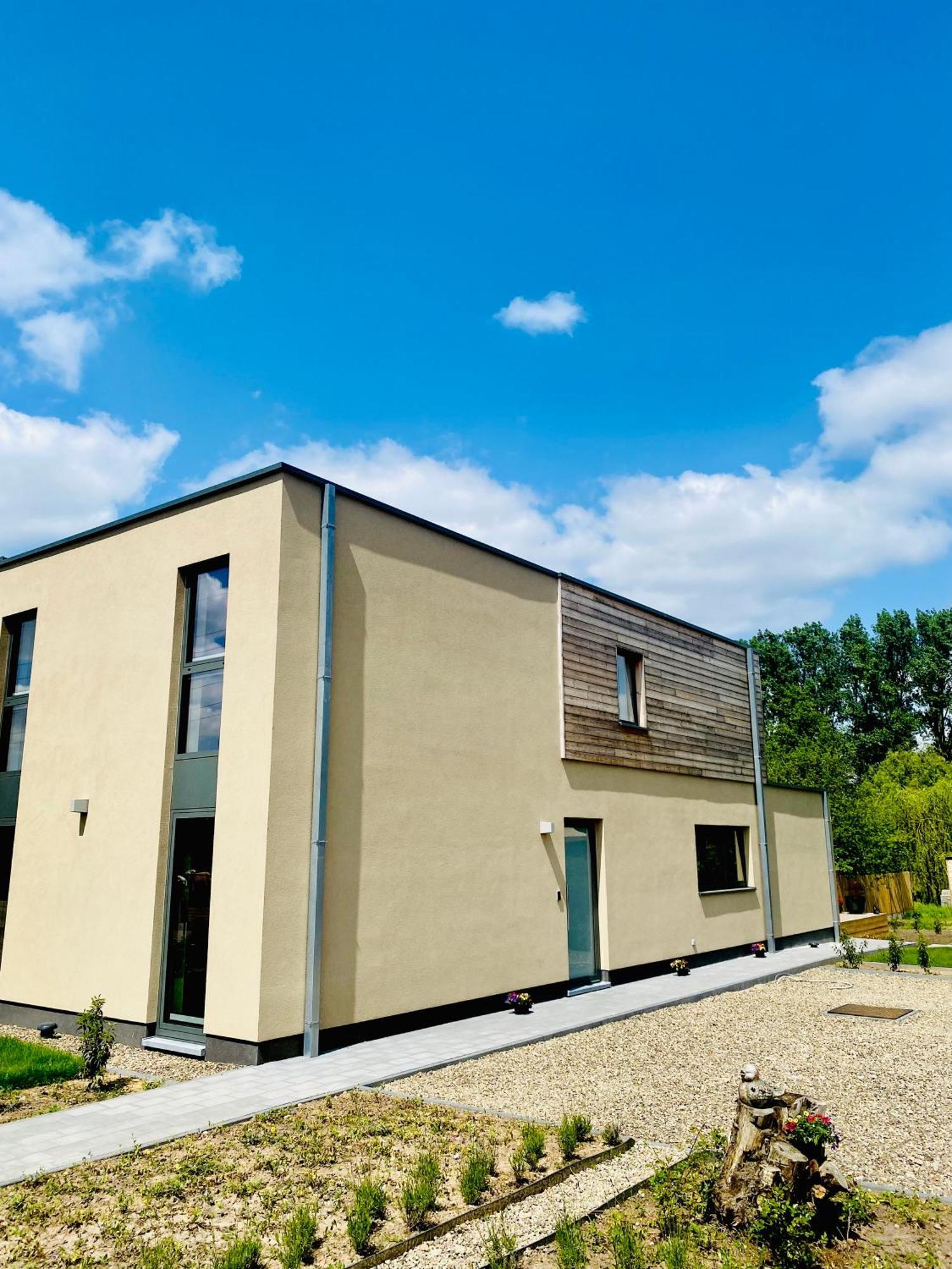 Inova Guesthouse Hasselt Exteriér fotografie